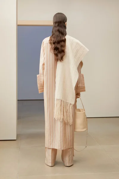 Look 38
